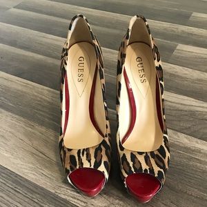Guess leopard print peep toe shoes size 8.5 M